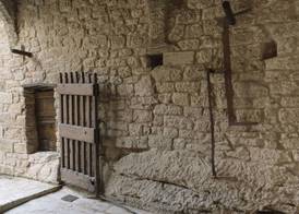Castel Di Luco - Authentic 11th-Century Castle 3