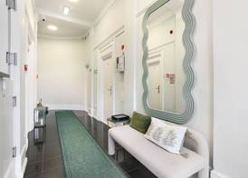 BeiRoom Hyde Park Apartments 3