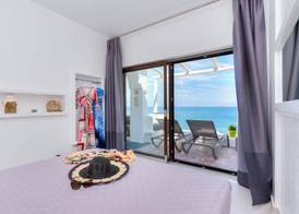 Moschatos Beach House 3