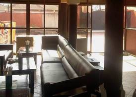 Capricorn Lounge 3