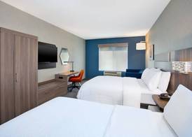 Holiday Inn Express & Suites BELLEVILLE (AIRPORT AREA) by IHG 4