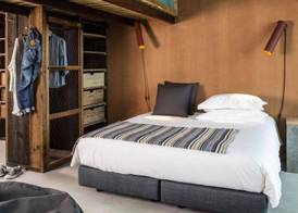 Noah Surf House Portugal 4