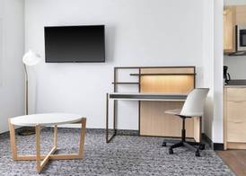TownePlace Suites by Marriott Holland 5