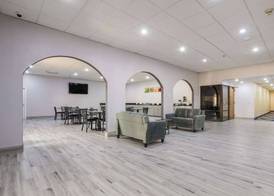 Quality Inn Grayville 4