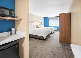 Holiday Inn Express & Suites Tumwater - Olympia by IHG 4