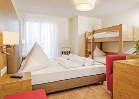 Hotel Mythos 5