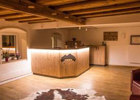 Hotel Hanauerlehen - ruhige & zentrale Top-Lage - mit Schwimmbad, Sauna, Parkplätze & Café - bayerischer Familienbetrieb 2