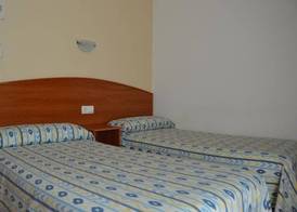 Hostal Mary - ADULTS ONLY 18 AND UP 3