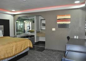 Downtown Suites Dallas 2