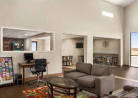 Super 8 by Wyndham Gainesville TX 4