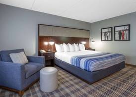 AmericInn by Wyndham Madison South 4