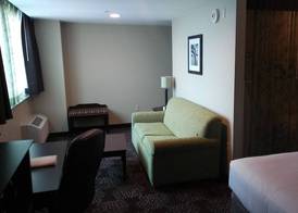Holiday Inn Express & Suites PITTSBURGH WEST - GREEN TREE by IHG 4
