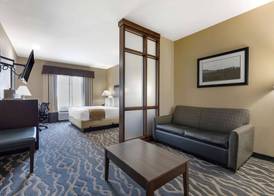 Best Western Plus Fort Stockton Hotel 4