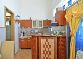 Apartment 1374 4