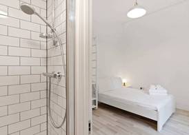 Elegant 1 Bedroom Apartment in Brixton 3