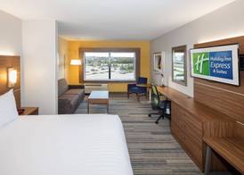 Holiday Inn Express & Suites EAST PEORIA - RIVERFRONT by IHG 4