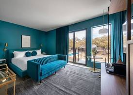 The Ruby Hotel 4