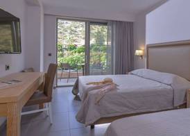 Cactus Beach Hotel 2