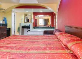Sky Palm Motel - Orange 2