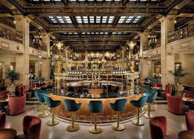 The Louie, A Davenport Hotel, Autograph Collection 2