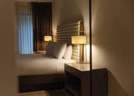 Luxe Sunset Boulevard Hotel 4