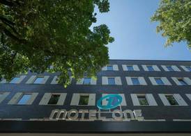 Motel One Hamburg-Airport 3