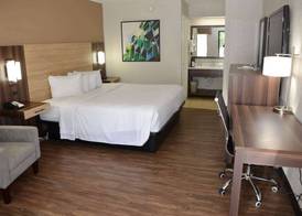 Baymont by Wyndham Santee 5
