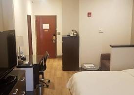 Radisson Hotel and Conference Center Rockford 3
