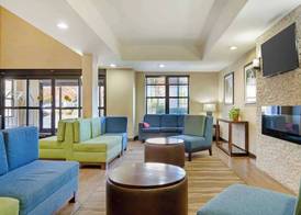 Comfort Suites Hanes Mall 2