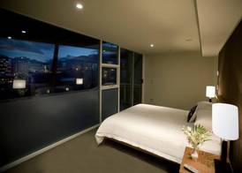 Sullivans Cove Apartments 4