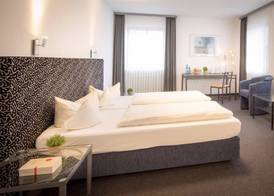 Hotel Am Kurpark Späth 5