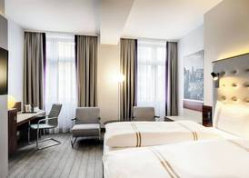 Premier Inn Köln City Mediapark 4
