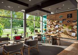 Vienna House Easy by Wyndham Wuppertal 5