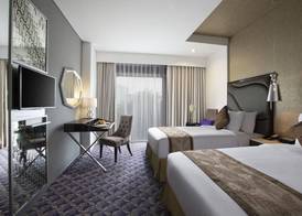 Nemuru Grand Bellevue Radio Dalam 4