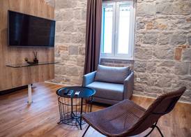 Emarconi history&luxury in Split center 3