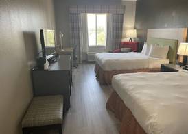 Country Inn & Suites by Radisson, College Station, TX 4