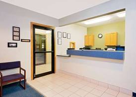 Emmetsburg Hotel & Suites 3