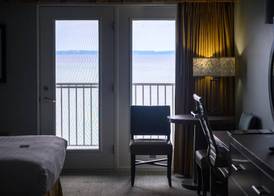 Cherry Tree Inn & Suites 5