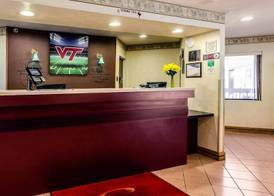 Econo Lodge Christiansburg-Blacksburg I-81 4