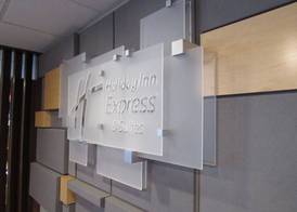 Holiday Inn Express & Suites LINCOLN SOUTH by IHG 2