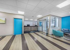 Days Inn by Wyndham Fredericksburg North 3