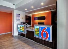 Motel 6-Allentown, PA 5