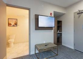 Holiday Inn Express - New Rochelle by IHG 5