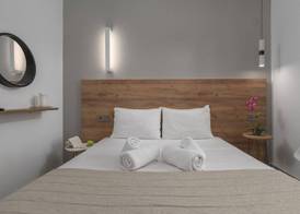 Eleon Suites & Apartments 4