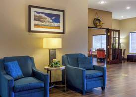 Comfort Inn & Suites Pittsburg KS 4