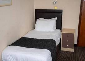 Wellow Hotel 2
