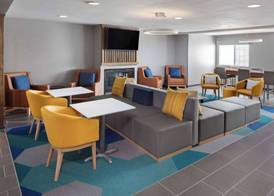 Microtel Inn & Suites by Wyndham Rapid City 4