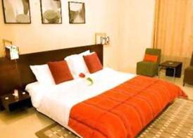 Lotus Grand Hotel Apartments 5