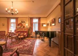Historic Hotel Falken 4