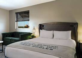 Oxford Suites Paso Robles 4